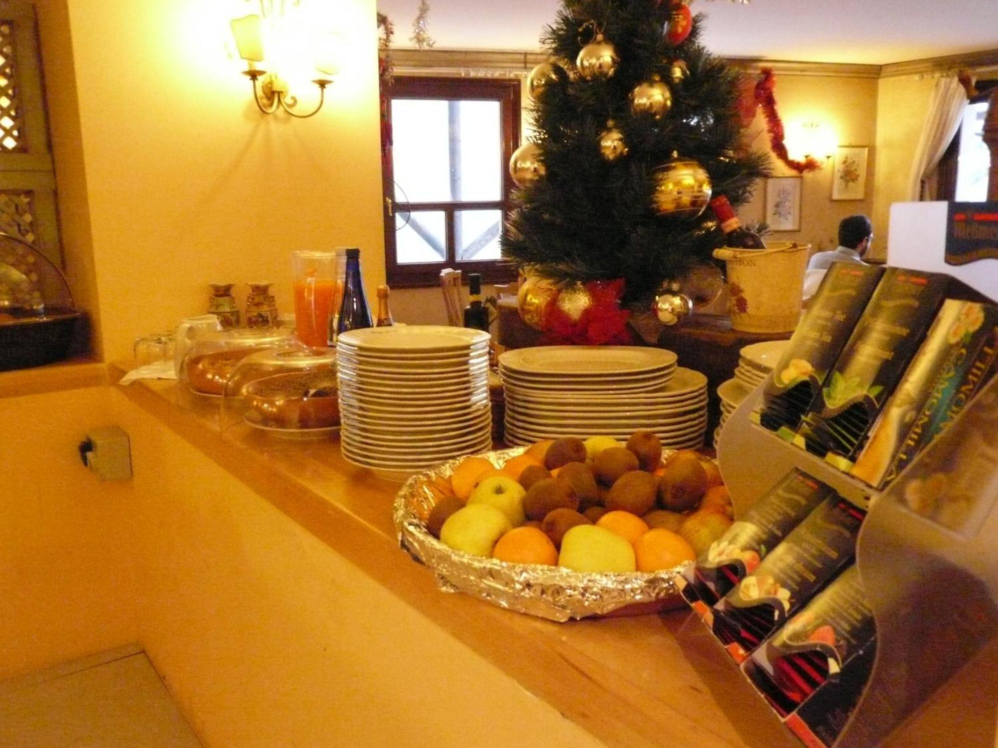 Rta Hotel Catturani Madonna Εξωτερικό φωτογραφία