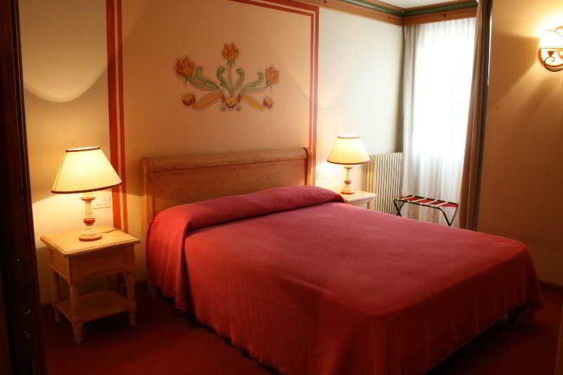 Rta Hotel Catturani Madonna Εξωτερικό φωτογραφία