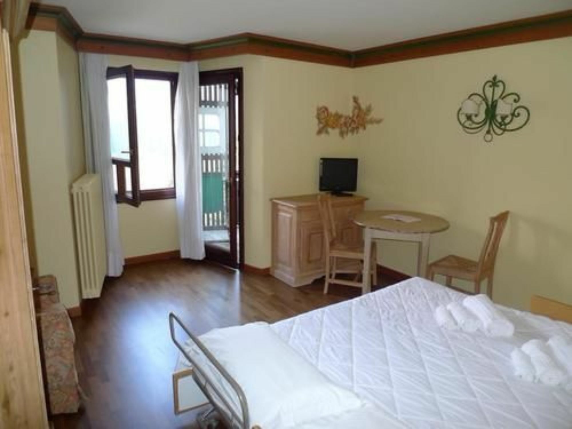 Rta Hotel Catturani Madonna Εξωτερικό φωτογραφία